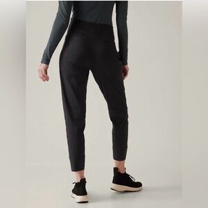 Athleta Black Cropped Pants